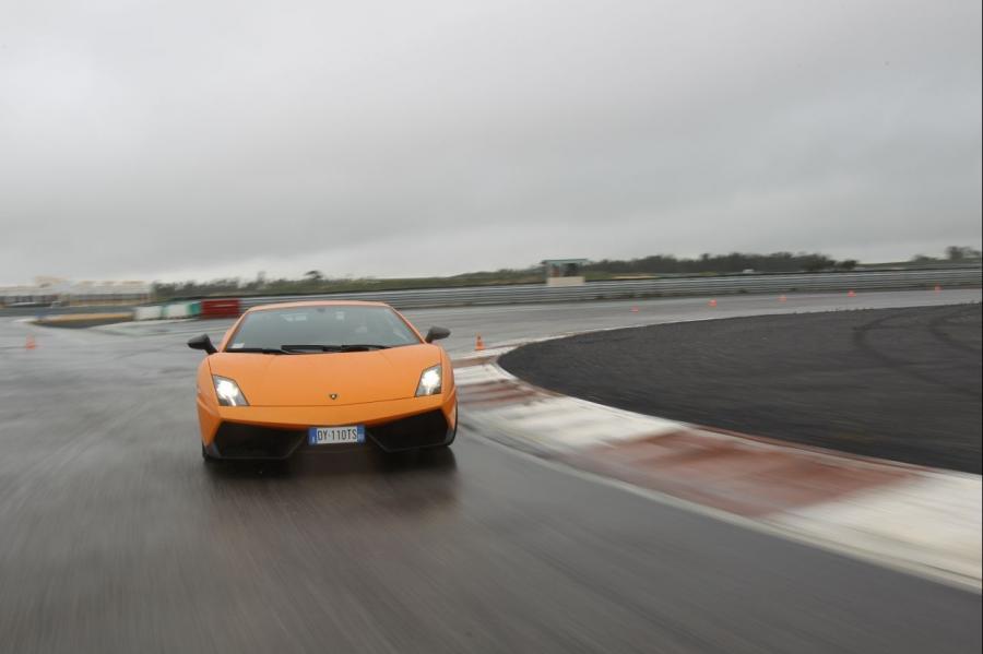  Lamborghini Gallardo LP570-4 Superleggera 2010 года  (фото 97 из 183)